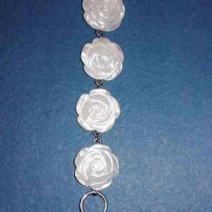 Sterling silver mother of pearl flower bracelet